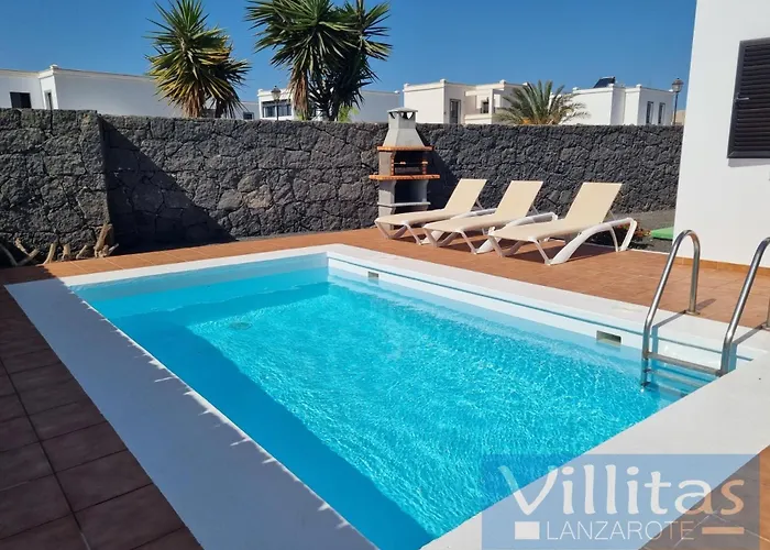 Bermeja 10 By Villitas * بلايا بلانكا